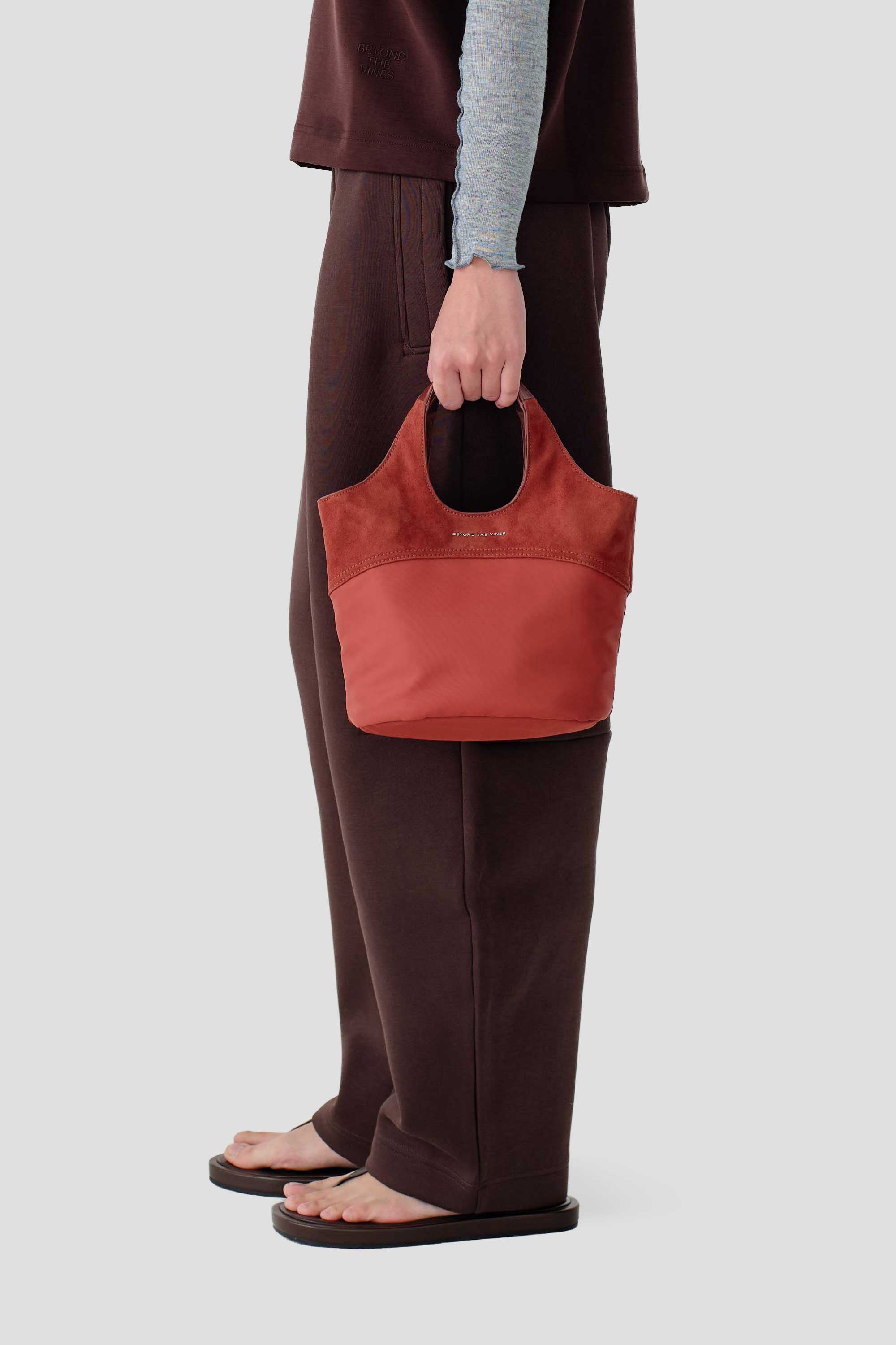 Terracotta/Plum